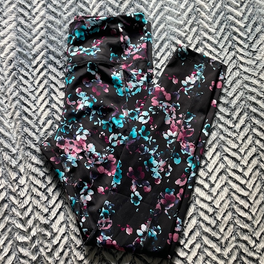 Floral Patterned Workout Leggings